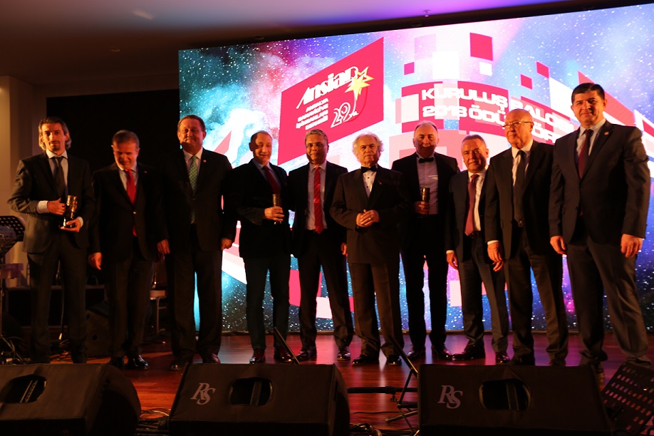 ANSİAD 29. KURULUŞ YIL DÖÜMÜ’NDE YILIN İŞ İNSANI, SANAT VE MEDYA ÖDÜLLERİ<br> SAHİPLERİNİ BULDU