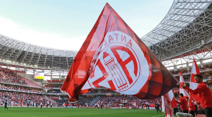 Büyük Antalyaspor Camiası’na