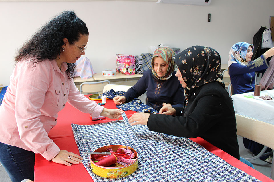 Büyükşehir'in kursları yoğun ilgi görüyor  