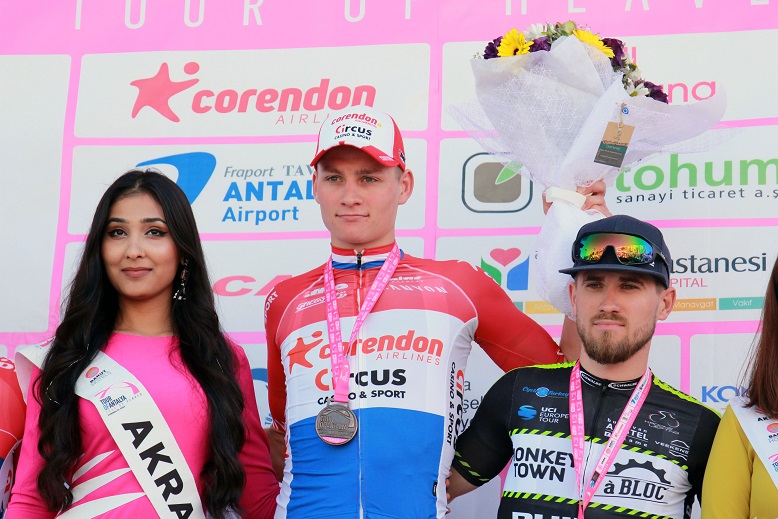 Tour of Antalya’nın İlk Etabın Kazananı Mathieu Van Der Poel Oldu