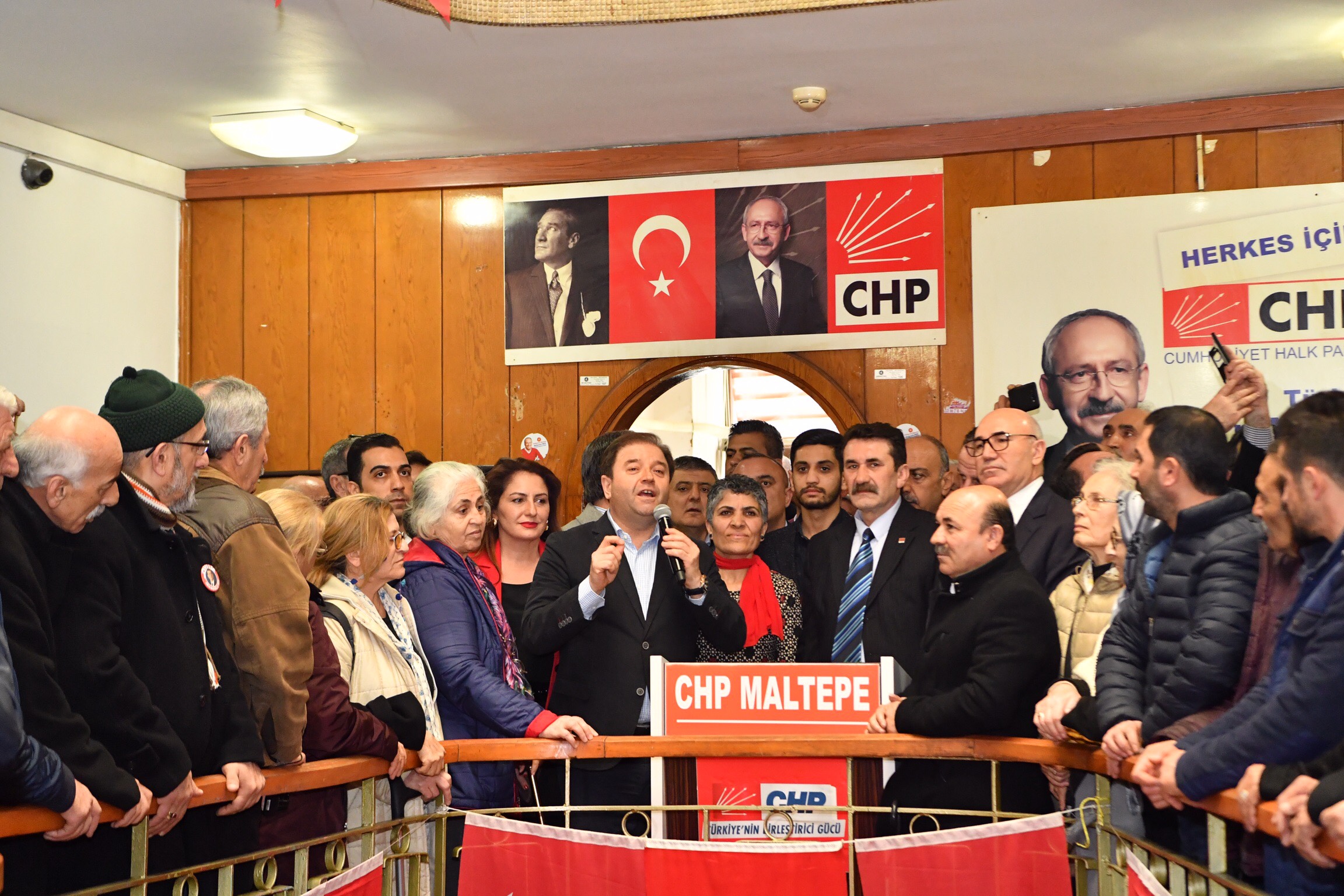 CHP Maltepe'deki oy sayımının durmasına itiraz etti