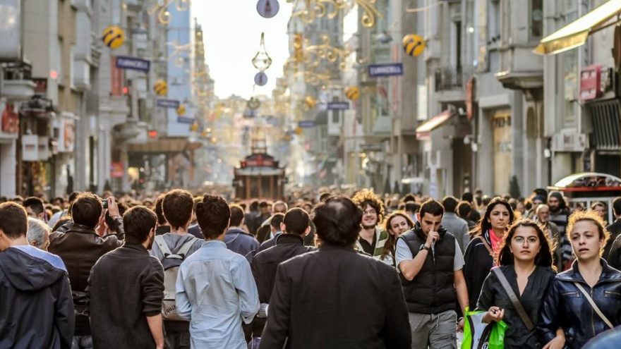   İşsizlikte dünyanın tersine gidiyoruz