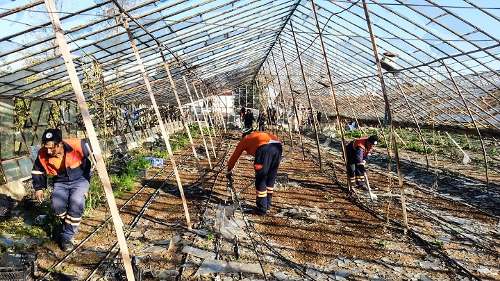 Muratpaşa Belediyesi yaraları sarıyor