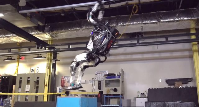 Boston Dynamics Robotlarının Hareket Kabiliyetleri Artıyor 