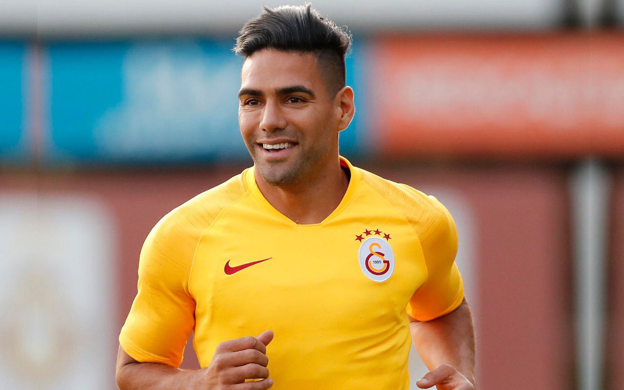 Radamel Falcao siftah yaptı