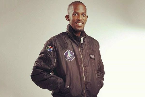 Uzaya Çıkacak İlk Afrikalı Astronot, Motosiklet Kazasında Hayatını Kaybetti